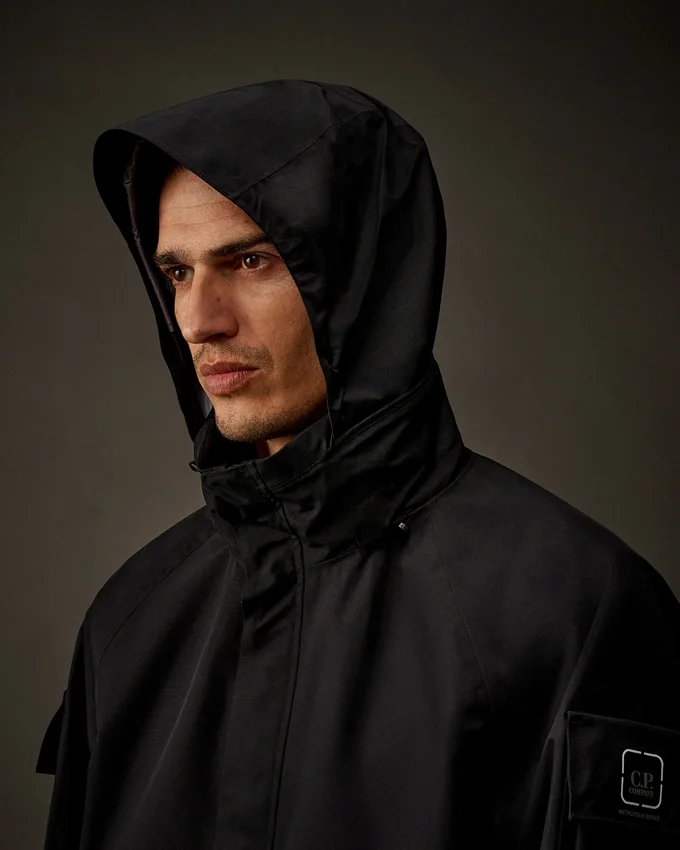 Metropolis Series Windstopper® by GORE-TEX LABS Kapüşonlu Ceket