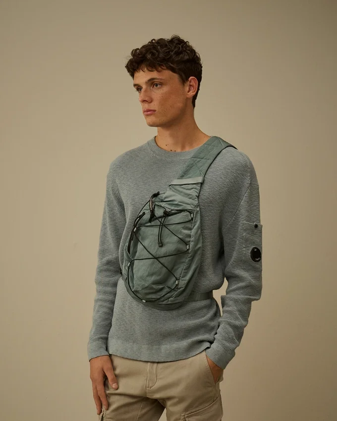 Nylon B Çapraz Askılı Sırt Çantası